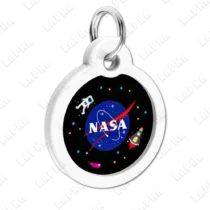 address-label-3-2 WAUDOG Smart ID QR NASA 30 мм коло - адресник з принтом для собак та котів, передній вигляд під кутом