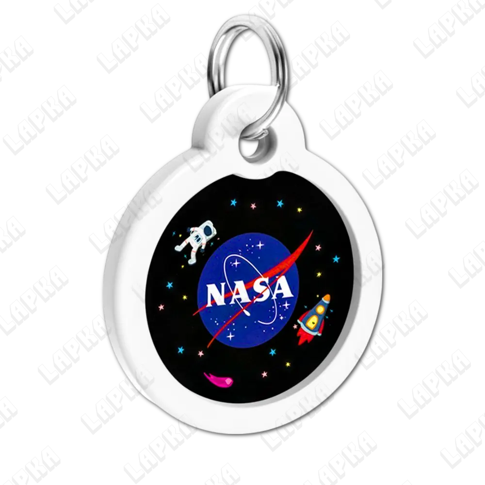 WAUDOG Smart ID QR NASA 30 мм коло 2 WAUDOG Smart ID QR NASA 30 мм коло - адресник з принтом для собак та котів, передній вигляд під кутом